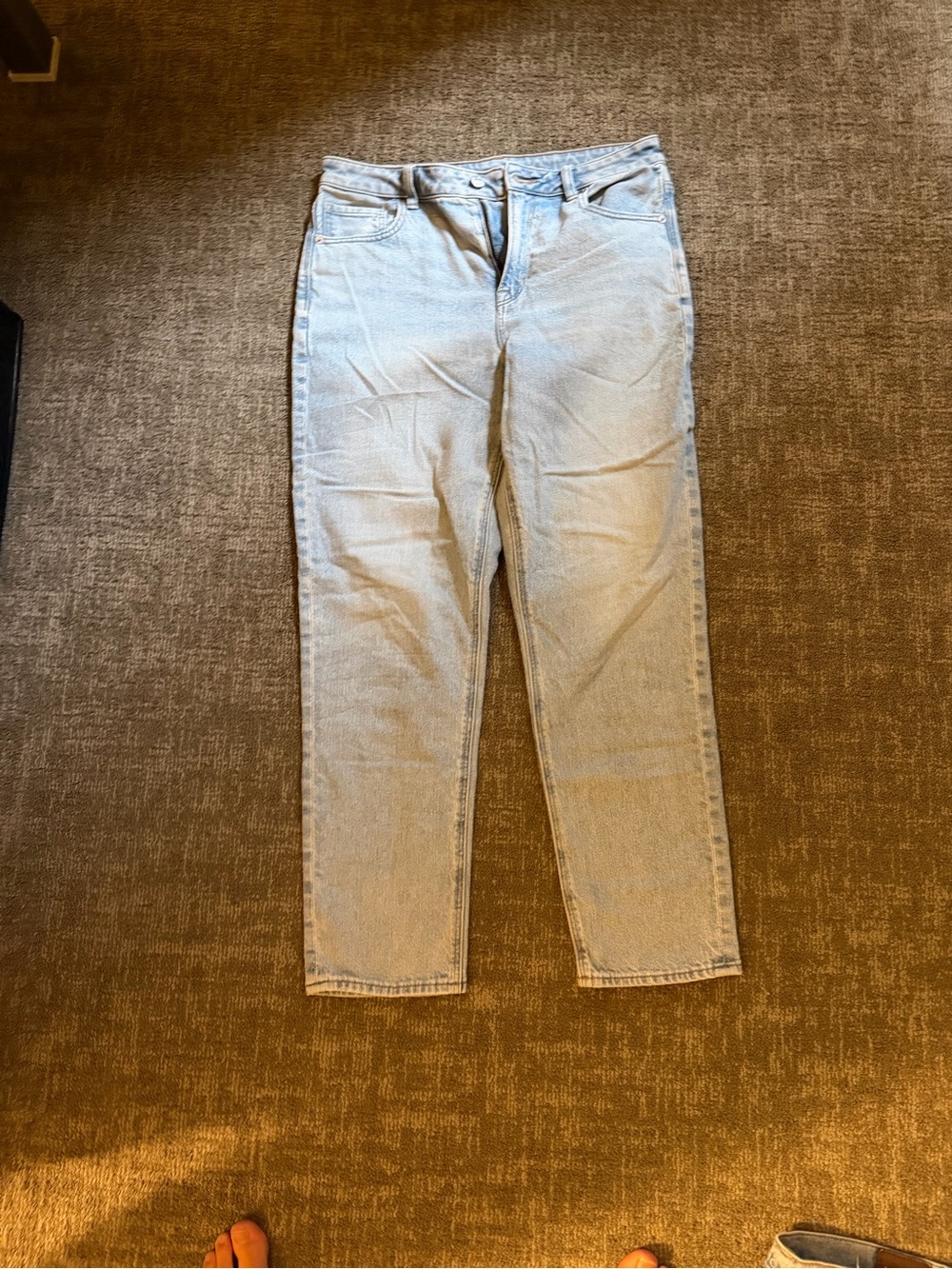 American Eagle Outfitters Light Blue High-Rise Straight Jeans
